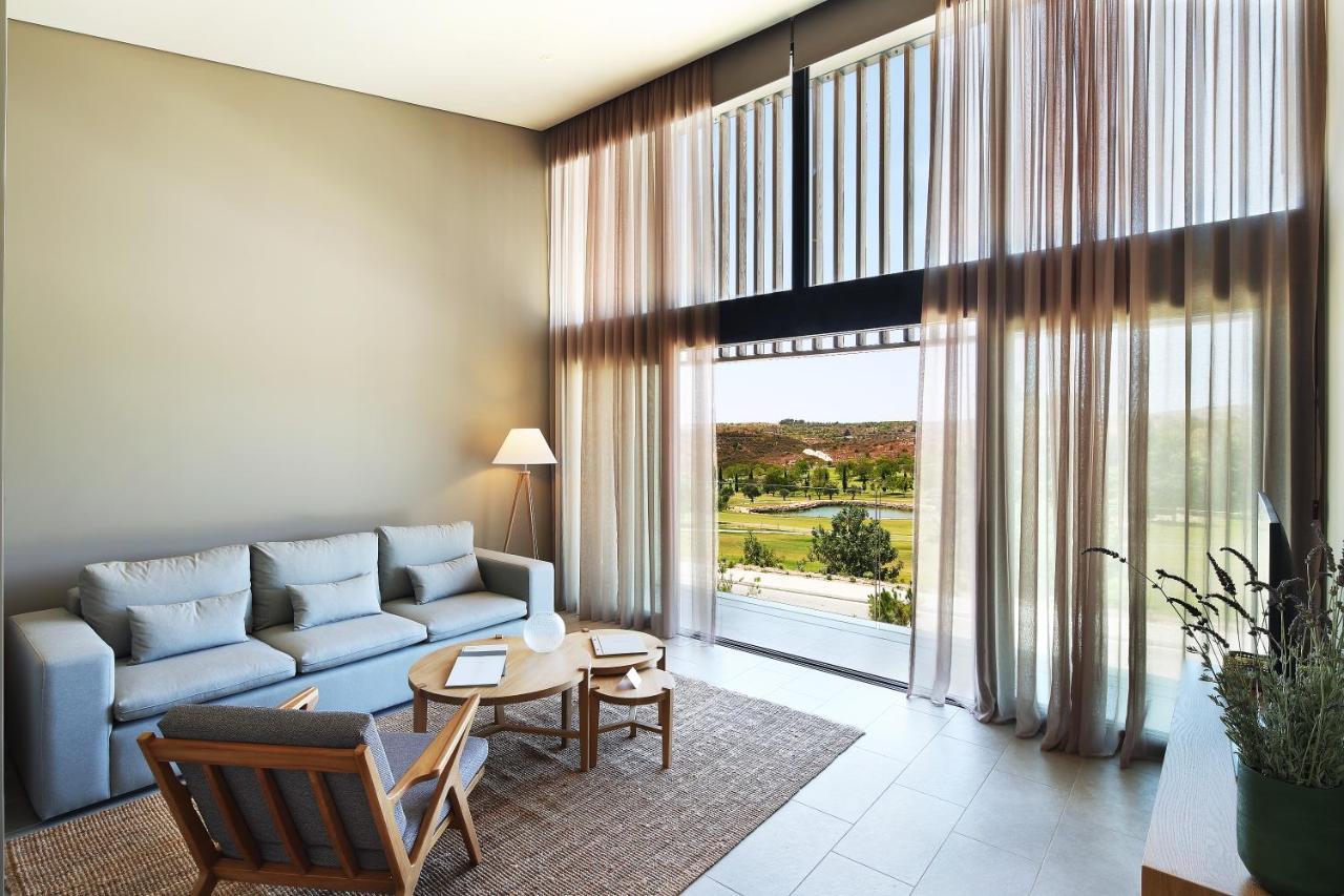 Minthis Resort Tsadha Luaran gambar Interior of a villa at the resort