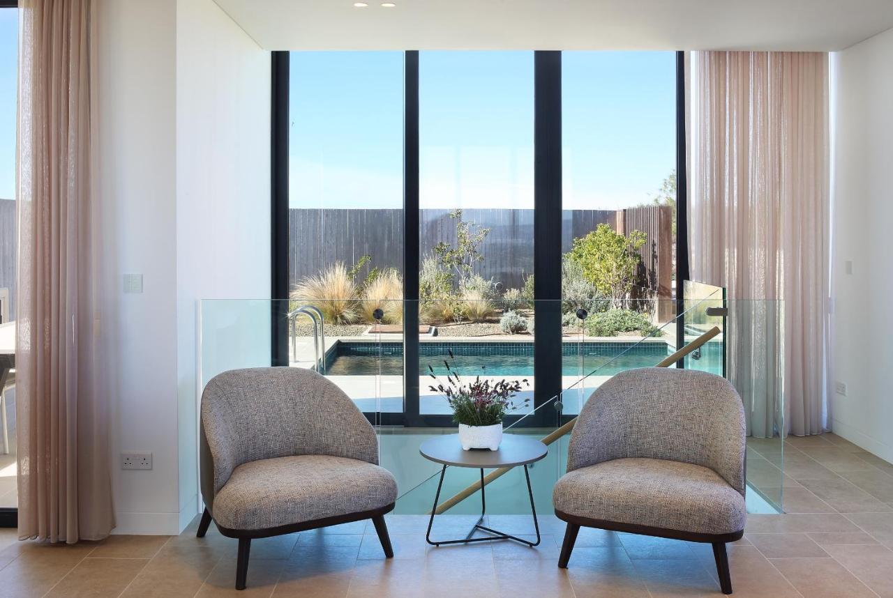 Minthis Resort Tsadha Luaran gambar The interior of a home in the suburb of Cheltenham, Victoria, Australia.