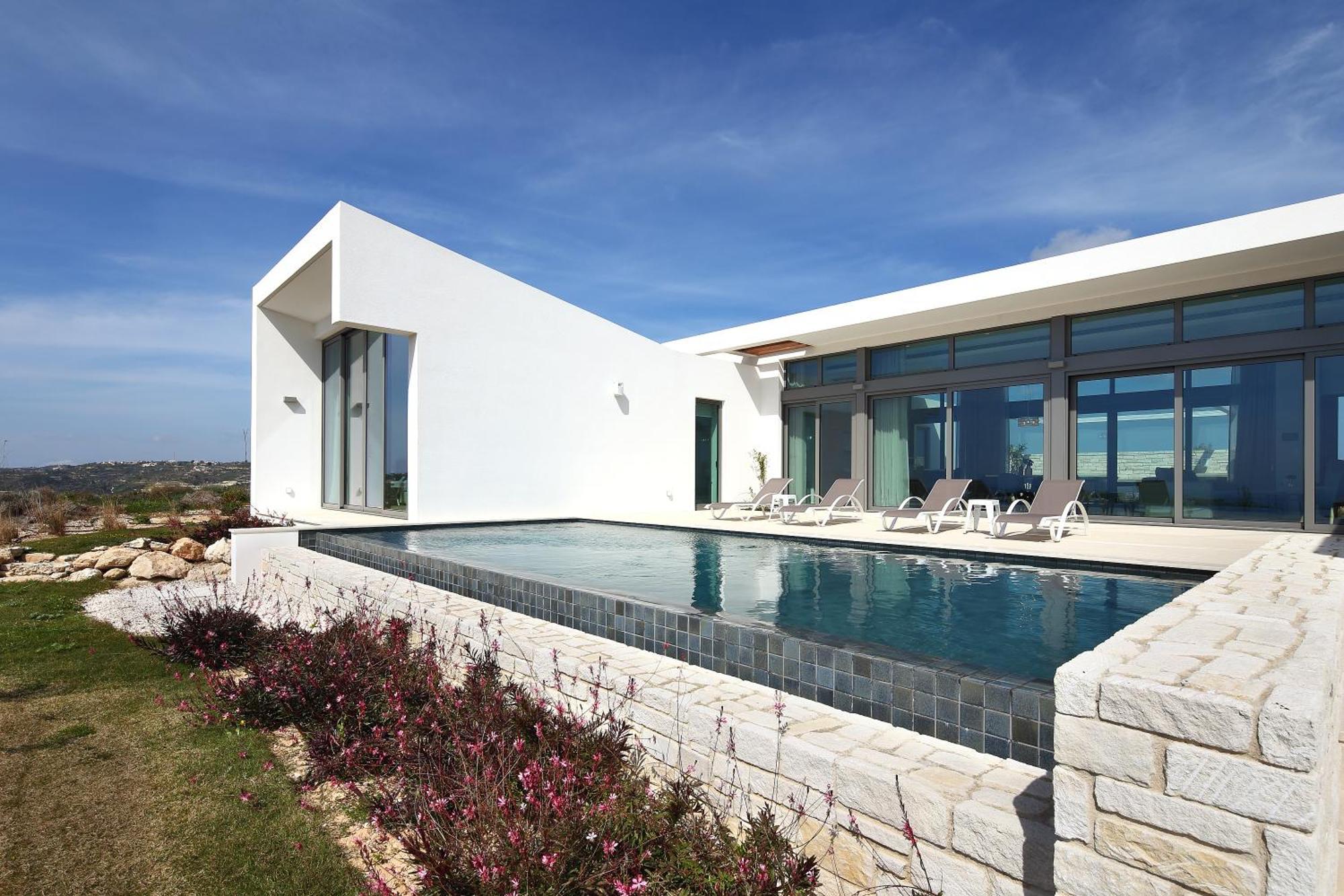 Minthis Resort Tsadha Luaran gambar Villa in Porto Covo, Portugal